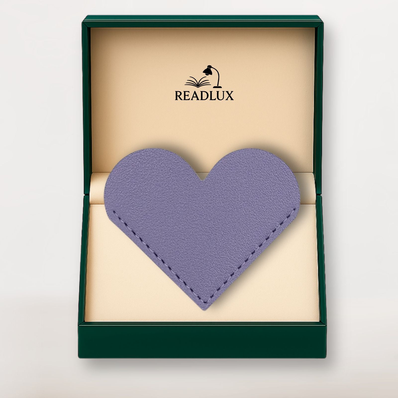 Marque page cuir violet en forme de cœur, présenté dans un coffret raffiné Readlux