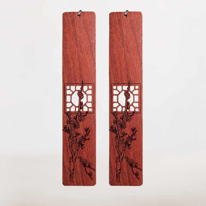 Marque page bois rouge gravé floral et ajouré, signé Readlux, en 1 ou 2 pièces