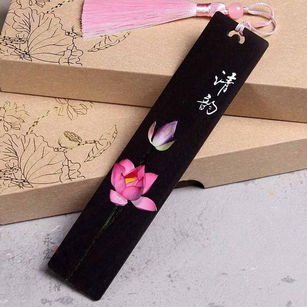 Marque Page Bois Fleur de Lotus | Sérénité Japonaise et Calligraphie