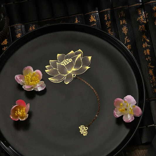 Marque Page Métal | Lotus Doré Et Chaînette Ajourée