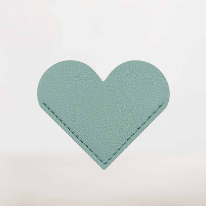 Marque Page en Cuir Vert D'eau | Douceur et modernité au bout des doigts