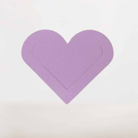Marque-Page en Cuir Violet Clair Forme Cœur | Douceur et Simplicité