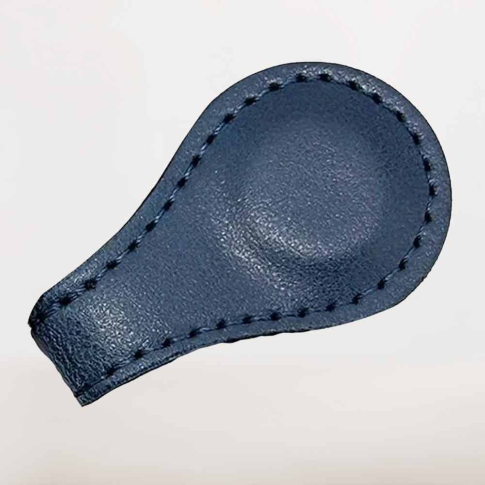 Marque-Page en Cuir Bleu Magnétique | Élégance et Praticité au Quotidien